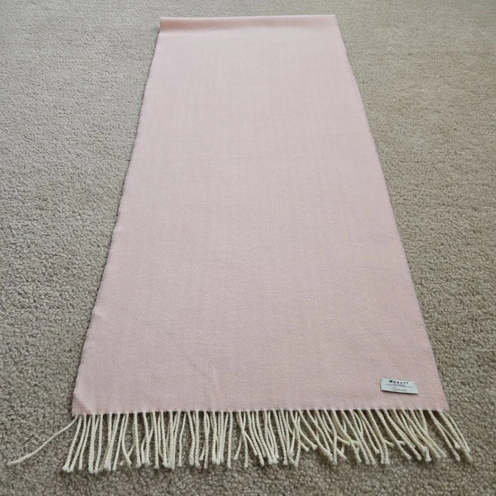 NWOT McNutt Cashmere Pink Herringbone Scarf Ireland - Picture 9 of 9